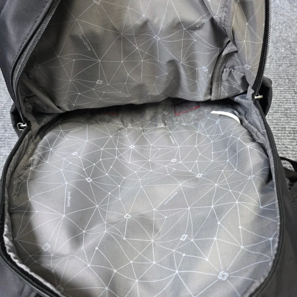 Samsonite Laptop Commuter Backpack Men's Black Sliver Tone Professional Travel
